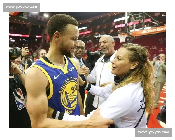 库里夫妇山野浪漫大片!14 年婚姻上演 永恒与超越 库里夫妇山野浪漫大片!14 年婚姻上演 永恒与超越